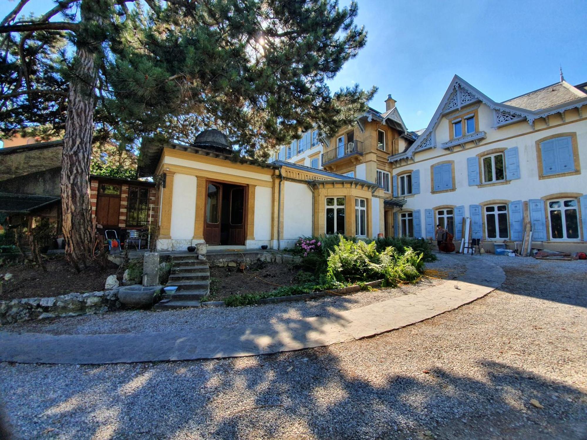 Hotel Le Faubourg 29 Neuchâtel Zewnętrze zdjęcie